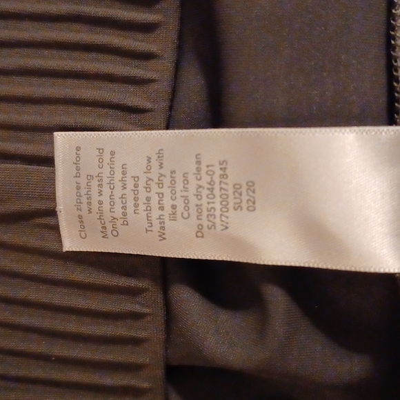 ATHLETA COSMIC JOGGER  Active Wear Ankle Pants Gray. Size S. - Picture 15 of 15